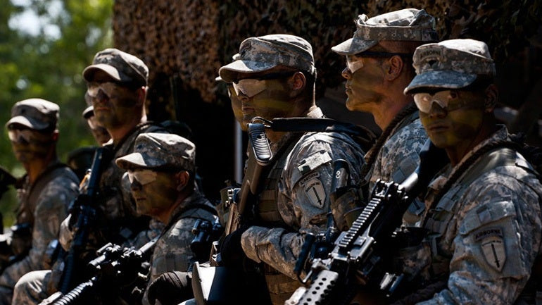 Λευκός Οίκος: Πρόθεση να χαλαρώσουν οι περιορισμοί σε επιχειρήσεις των ειδικών δυνάμεων